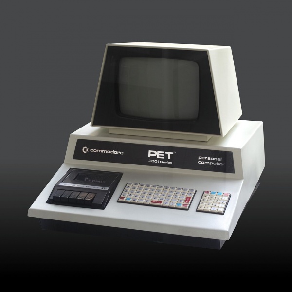 Datei:1280px-Commodore 2001 Series-IMG 0448b.jpg
